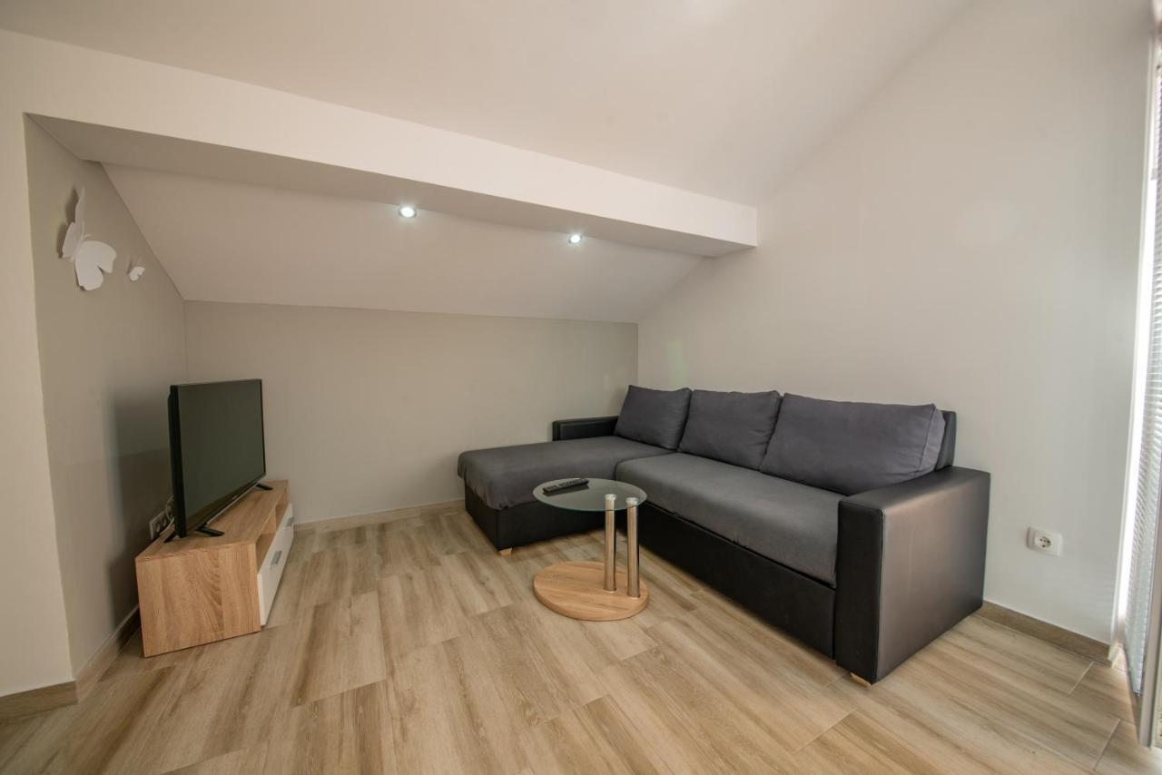 Apartman Eva Vrsi Ngoại thất bức ảnh