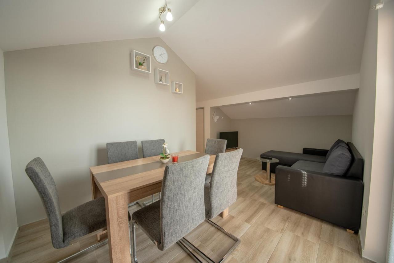 Apartman Eva Vrsi Ngoại thất bức ảnh