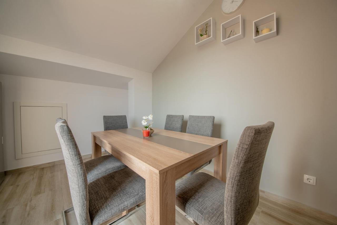 Apartman Eva Vrsi Ngoại thất bức ảnh